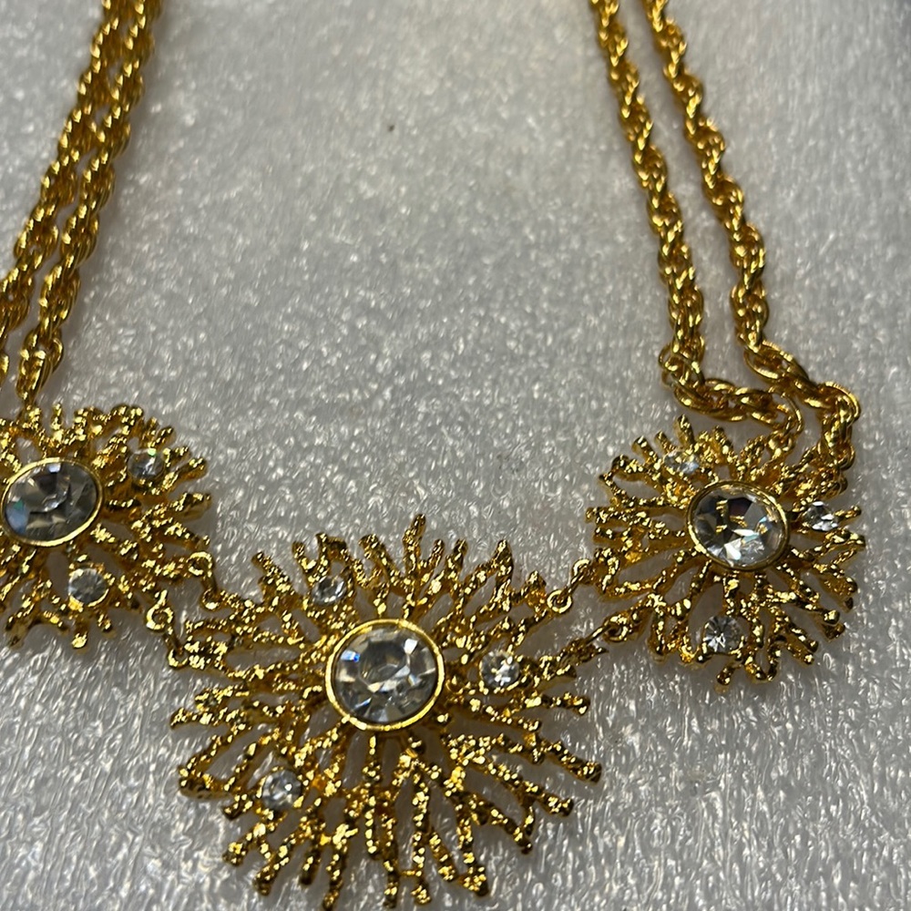 KJL vintage for Avon choker/ necklace riches collection